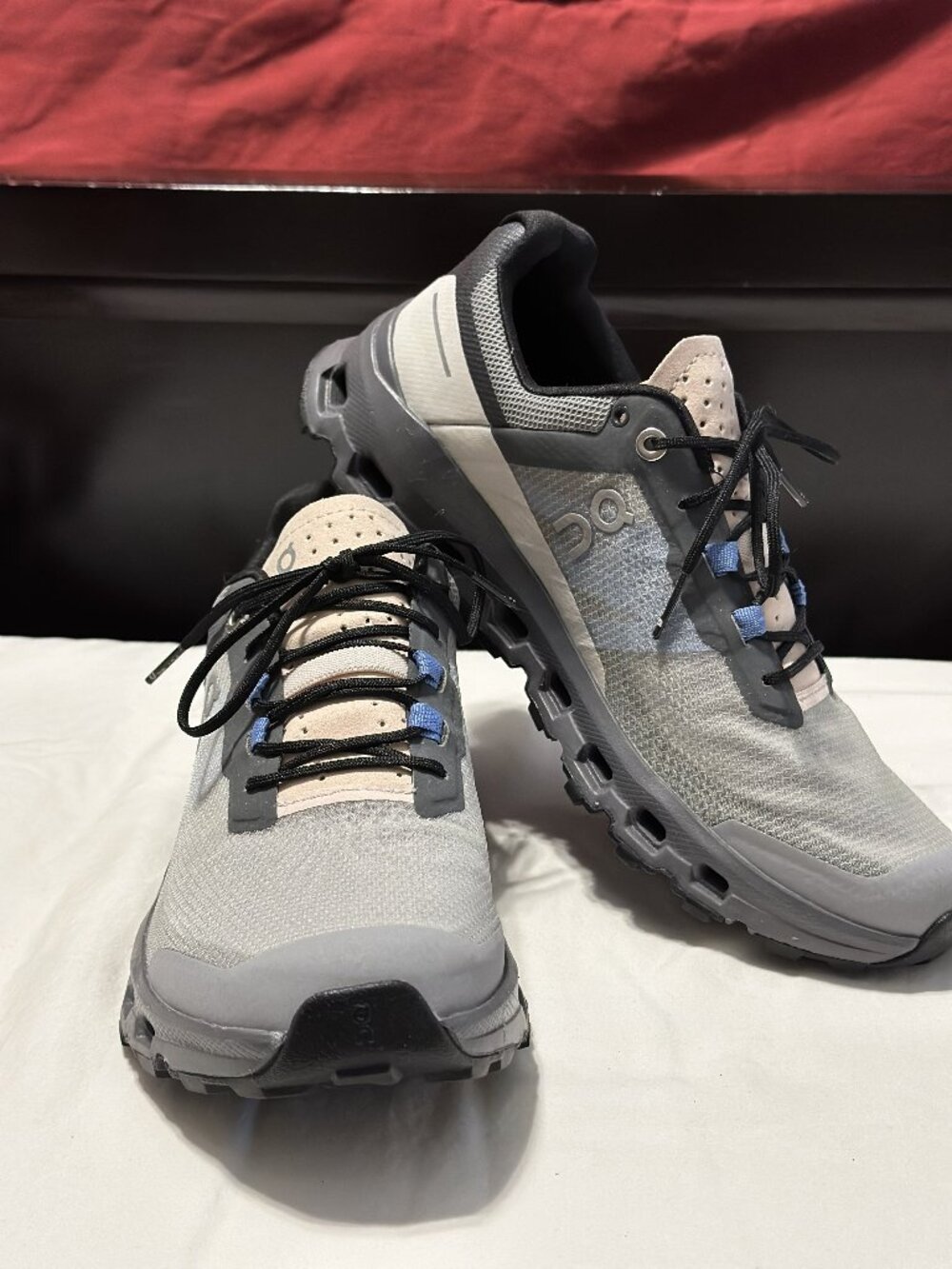 OnCloud Womens Size 8 Cloudvista